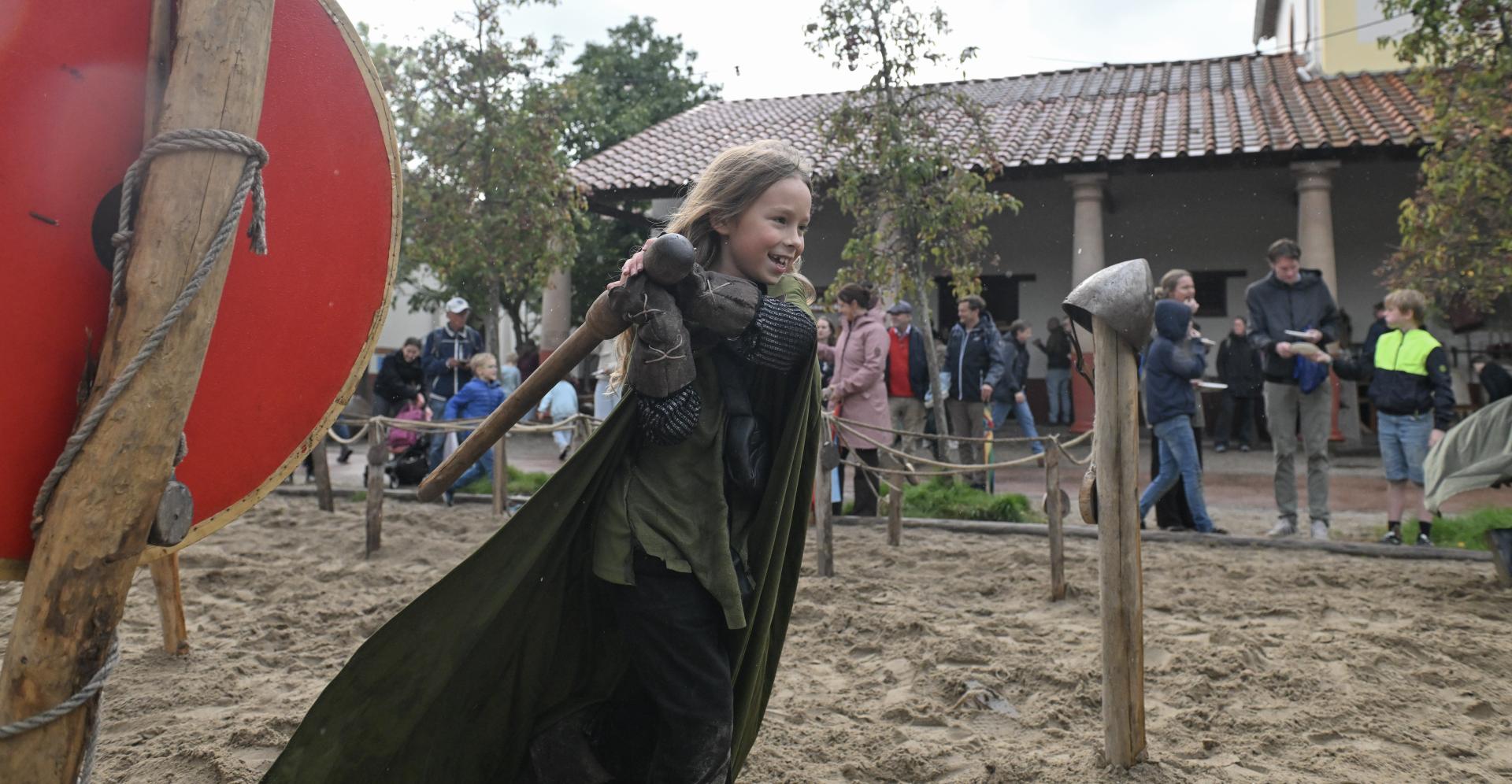 12e succesvolle Grijze Jager Dag in Archeon